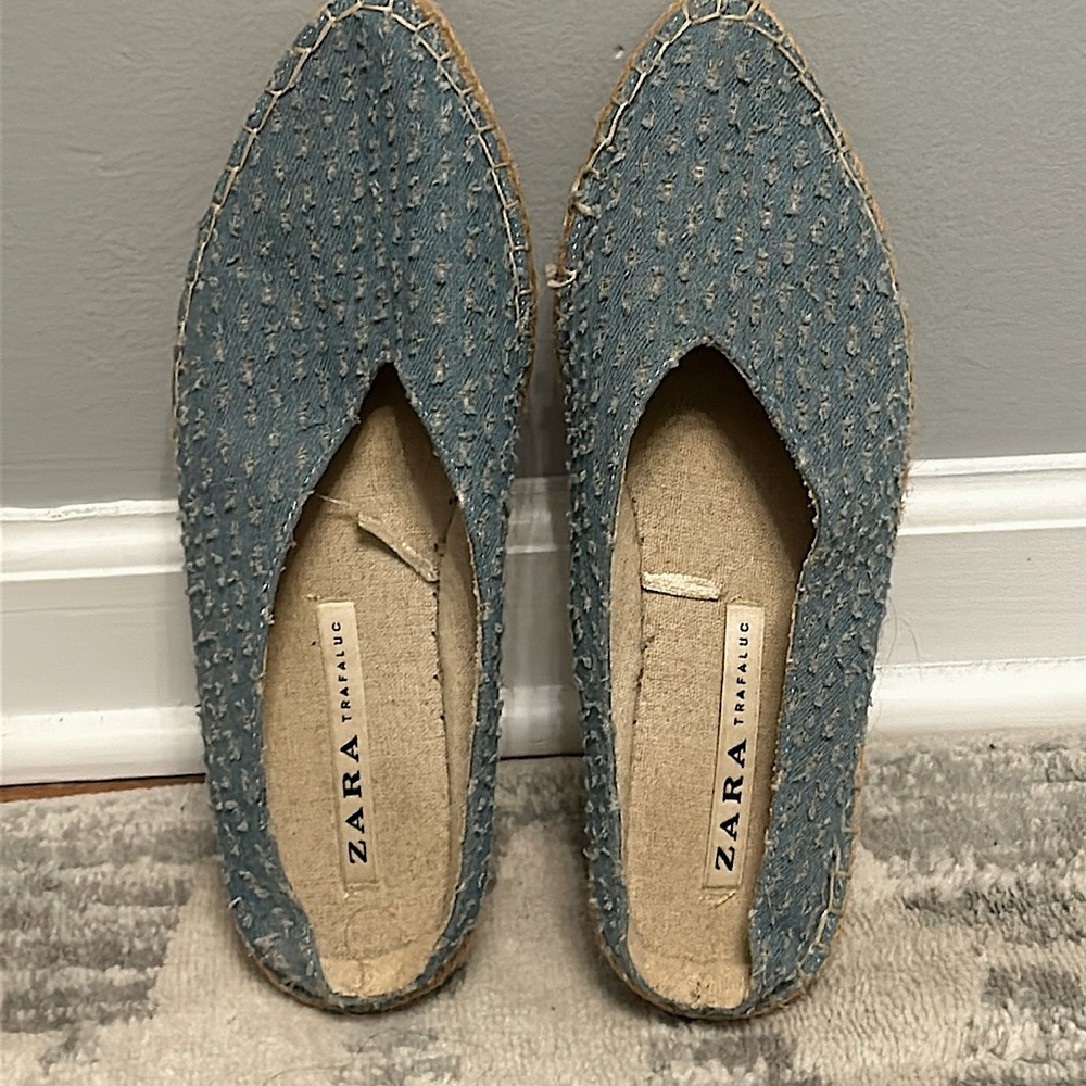 Selling worn Zara mules